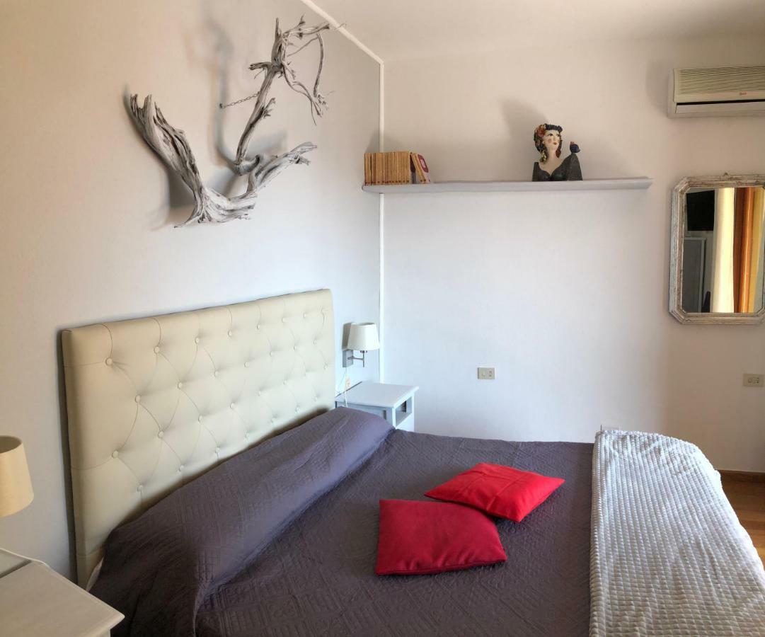 Bed and Breakfast La Chicca di Francesca Santa Teresa di Gallura Esterno foto